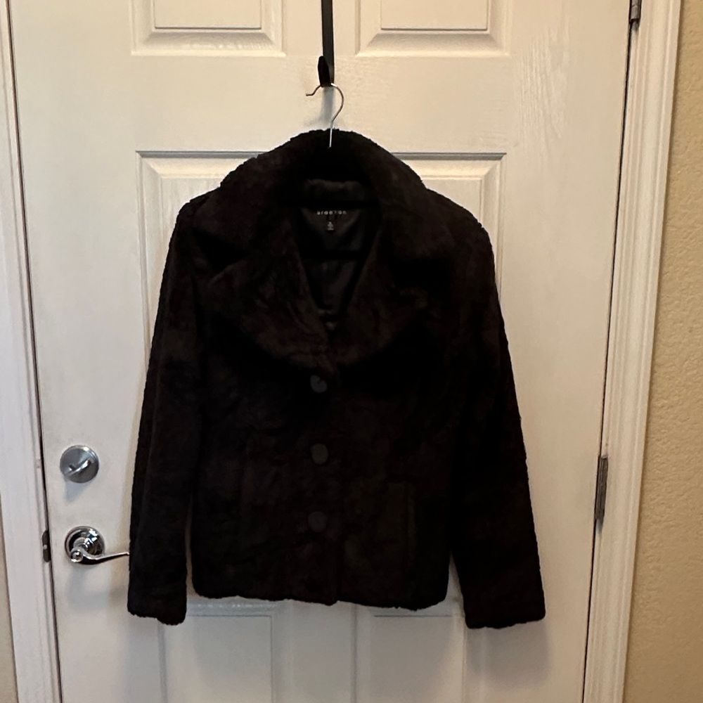 Braetan Black Faux Fur Teddy Jacket Size Small